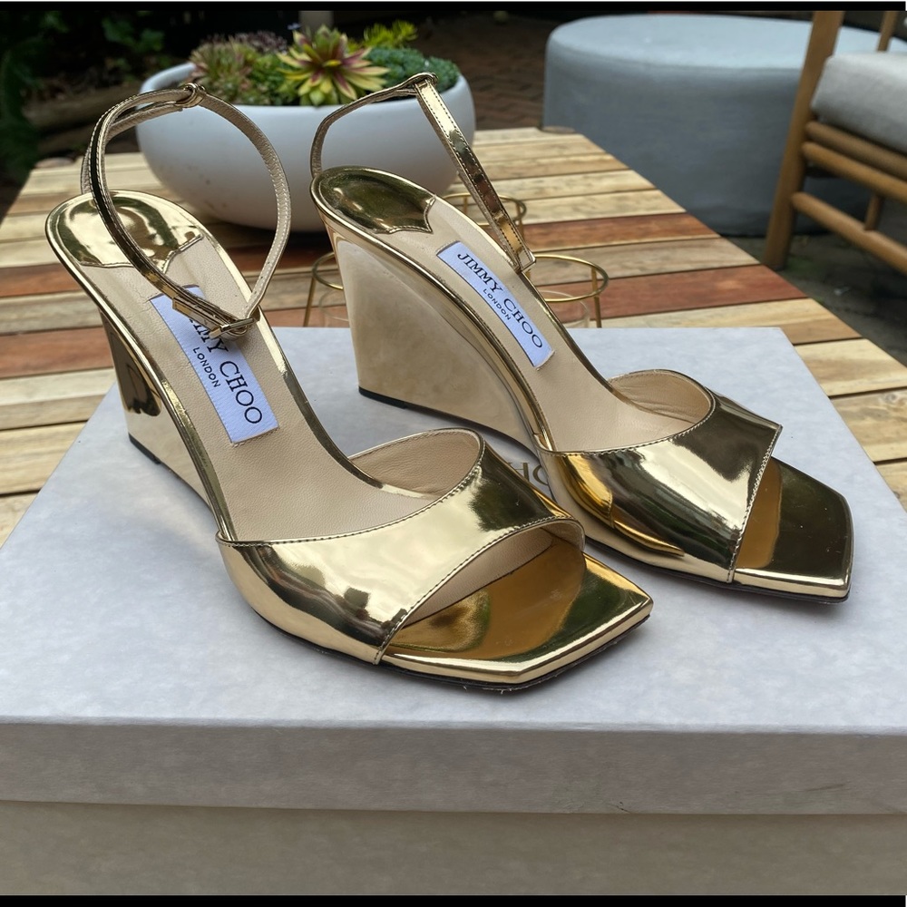Jimmy Choo Brien 85 in Gold